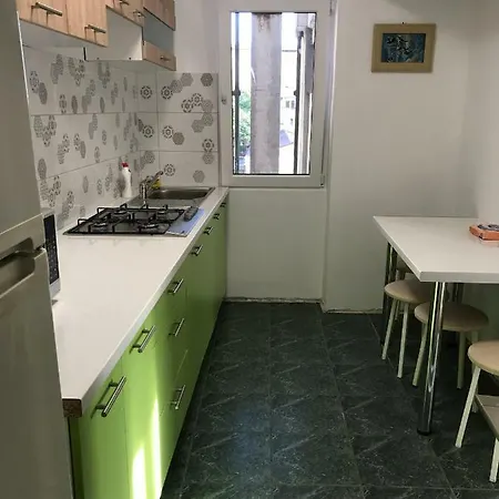 Apartament Theo