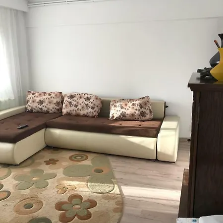 Apartament Theo * مانغاليا